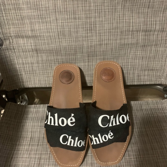 Chloe Black and Tan Sandals - Picture 4 of 6